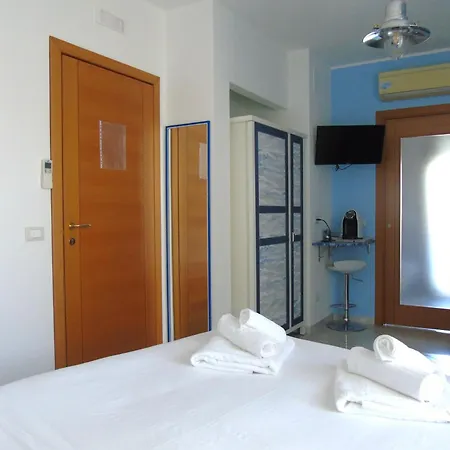 Bed & Breakfast Homiday - Meraviglie D'abruzzo Montesilvano Marina