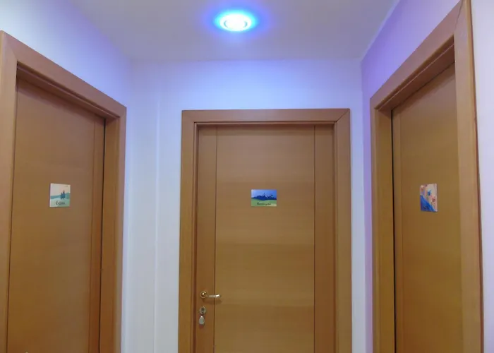 Nocleg ze śniadaniem Homiday - Meraviglie D'abruzzo 4*